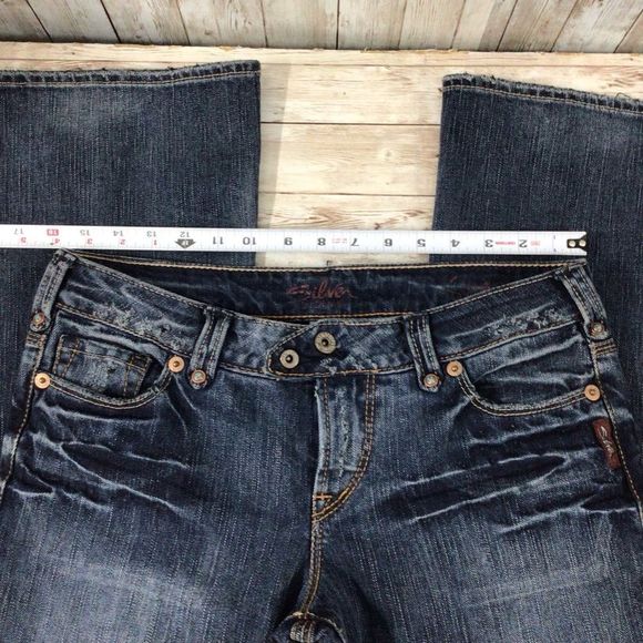 Silver Jeans Dark Wash Flare & Wide Leg Jeans - Picture 6 of 9